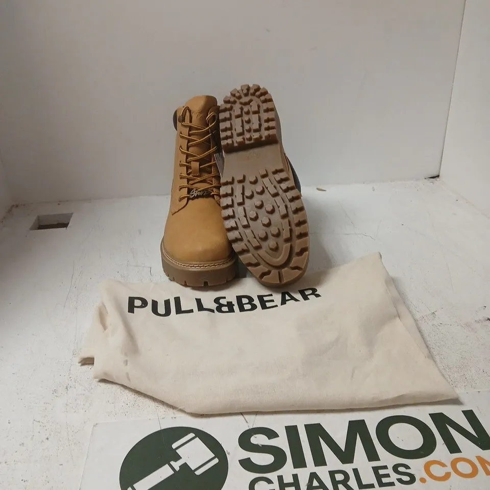 PULL&BEAR MEN'S TAN BOOTS – UK 10 (EUR 44)