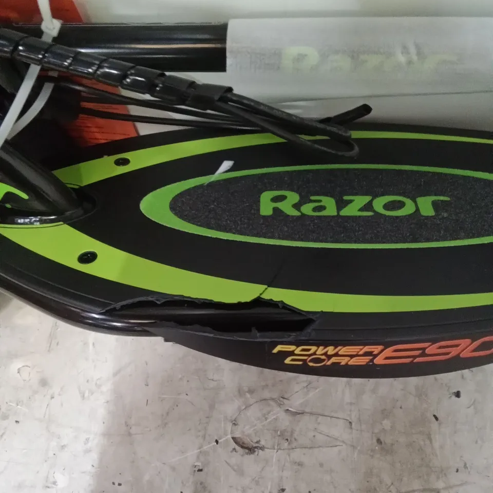 BOXED RAZOR POWERCORE E90 ELECTRIC SCOOTER