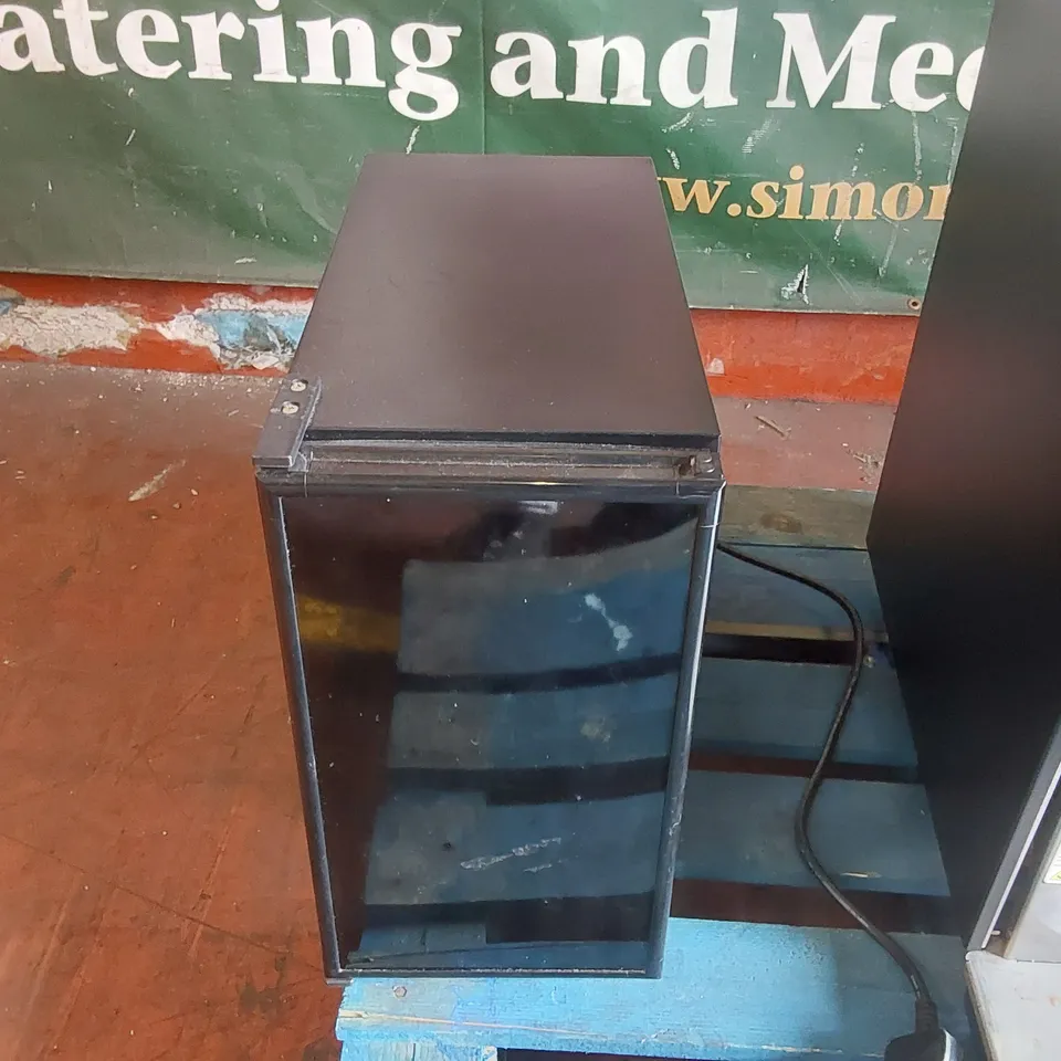 COFFETEK VITRO X4 ESPRESSO BEAN TO CUP COMMERCIAL COFFEE MACHINE AND VITRIFRIGO FG14 CB MILK CHILLER