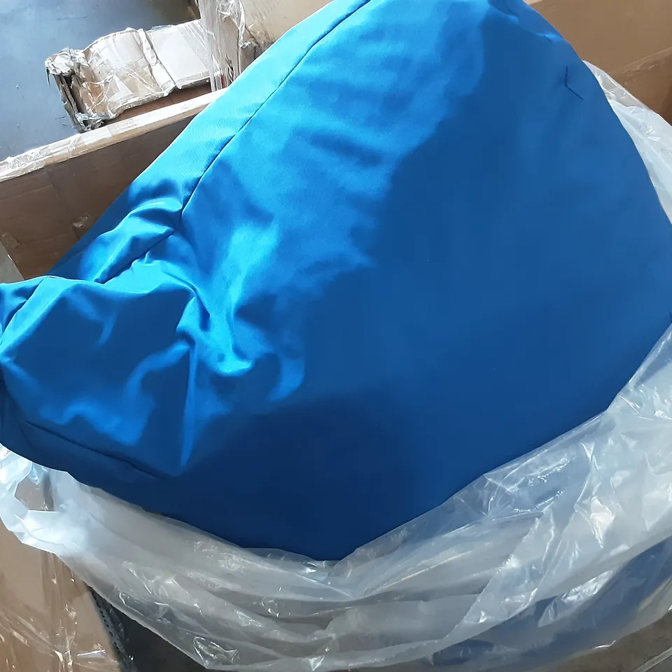 WRAPPED BLUE BEAN BAG / CHAIR 