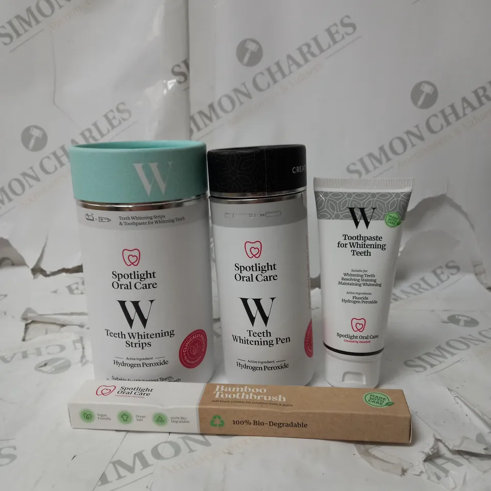 TEETH WHITENING GIFT SET