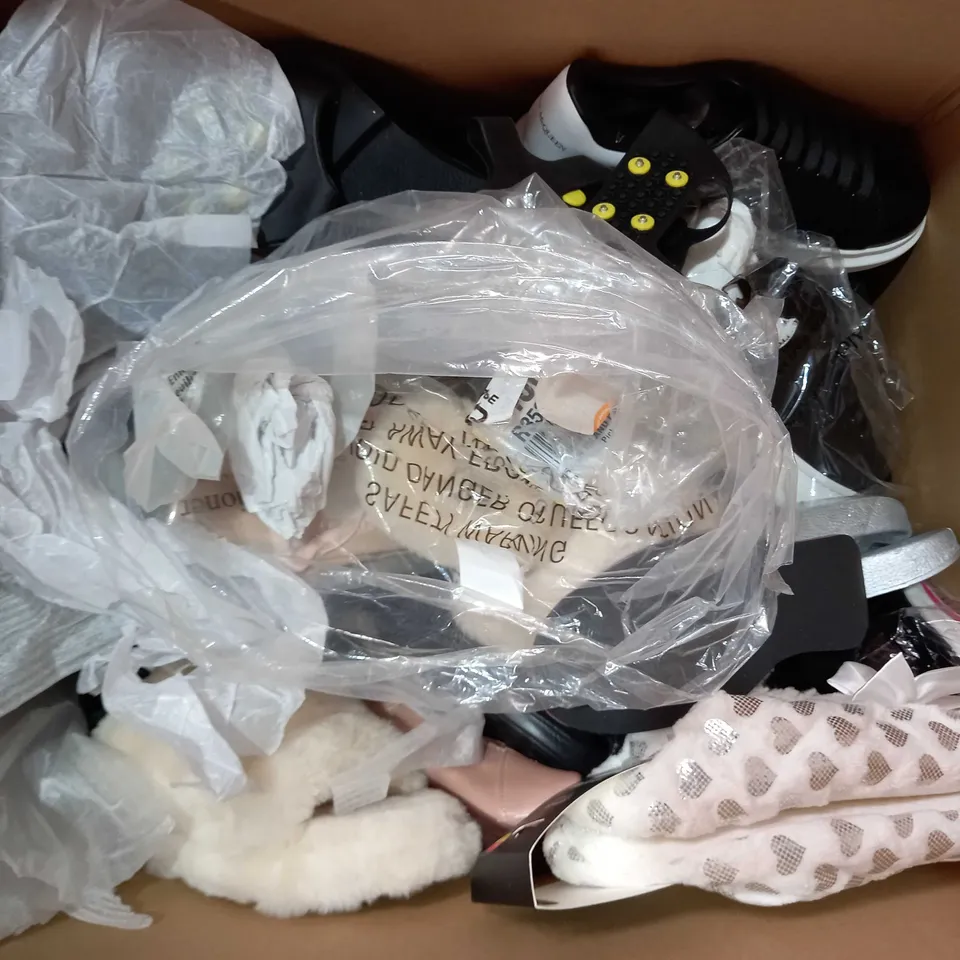BOX OF APPROXIMATELY 15 ASSORTED PAIRS OF FOOTWEAR ITEMS TO INCLUDE DESIGNER LIGHT SHOES IN GREY EU SIZE 38, DESIGNER SLIP ON SHOES IN RED EU SIZE 41, RIVER ISLAND SANDALS IN GOLD COLOUR UK SIZE 6, ET