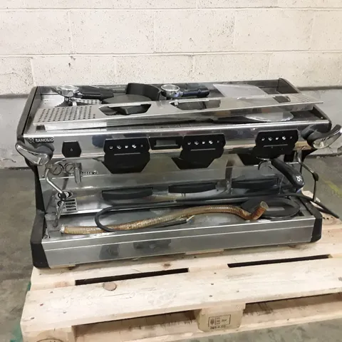 RANCILIO RAN7-3 COMMERCIAL 3 GROUP BARRISTA COFFEE MACHINE 