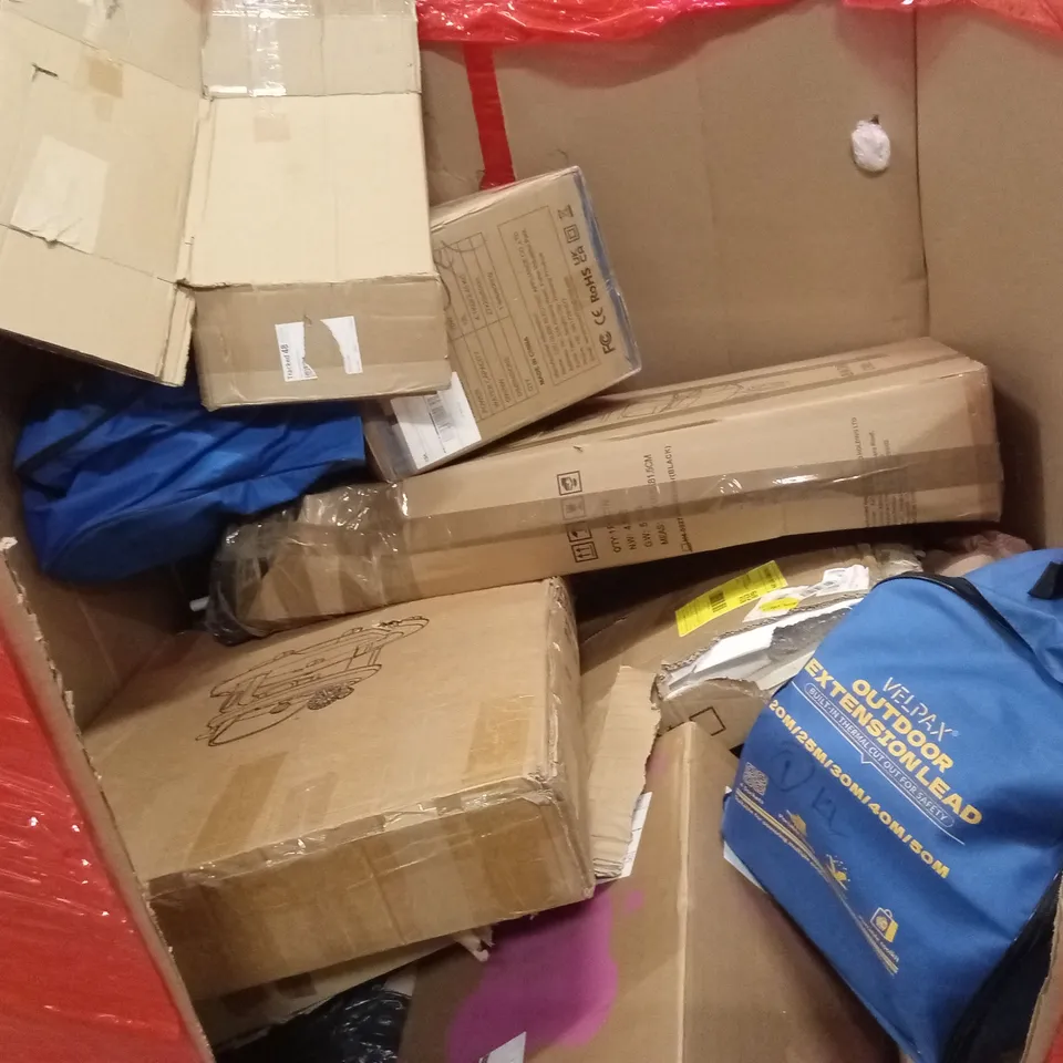 PALLET OF ASSORTED HOUSEHOLD GOODS AND PRODUCTS TO INCLUDE; COMPUTER MONITOR, FLOOR FAN, DIGITAL AIR FRYER OVEN ETC
