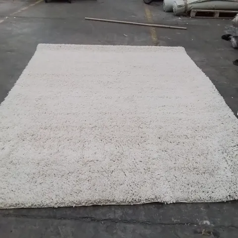 QUALITY DESIGNER AREA RUG APPROXIMATELY 275X200CM