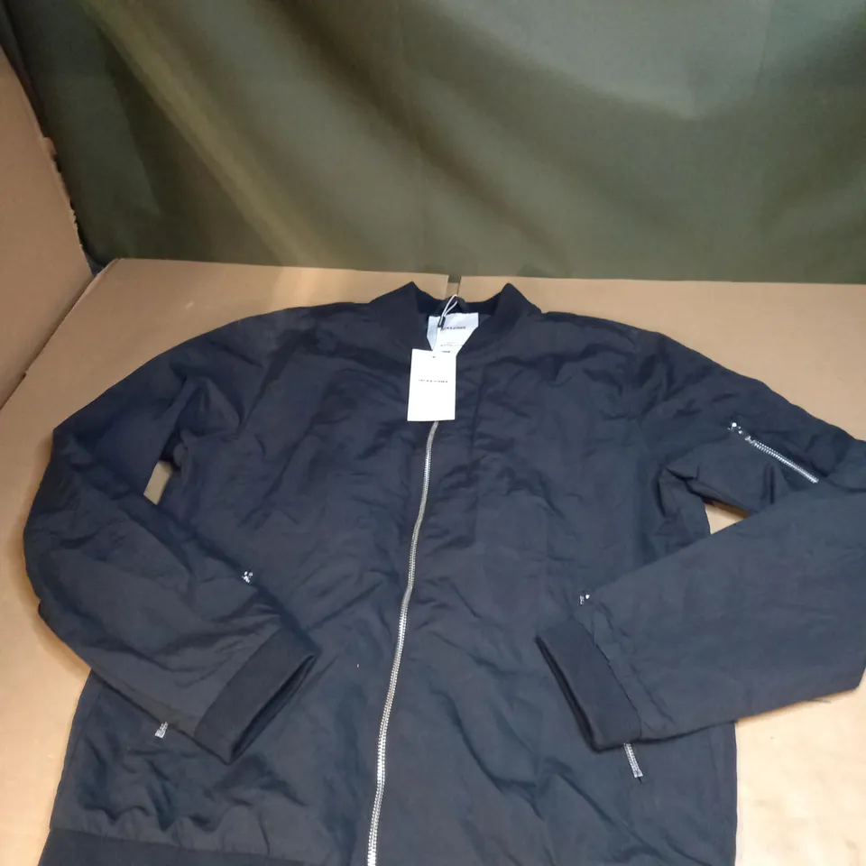 MENS JACK&JONES BOMBER JACKER SIZE LARGE