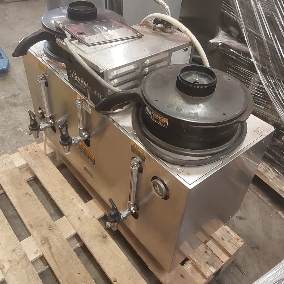 BUNN U3 AUTOMATIC COMMERCIAL TWIN COFFEE URN