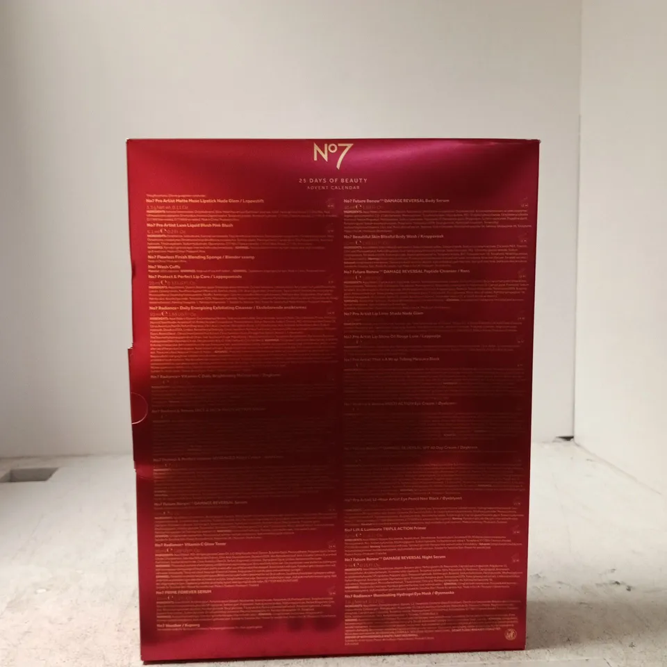 NO7 25 DAYS OF BEAUTY ADVENT CALENDAR