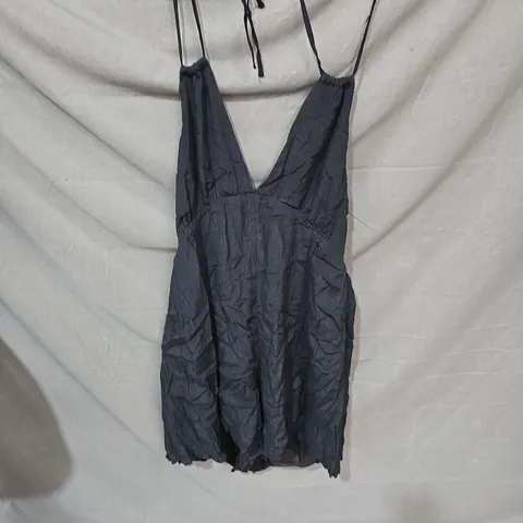 BERSHKA WOMEN'S BLACK SPAGHETTI-STRAP DRESS – UK L (MEX 30)