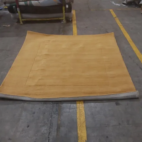 QUALITY DESIGNER RUG - APPROXIMATELY 200 x 200cm