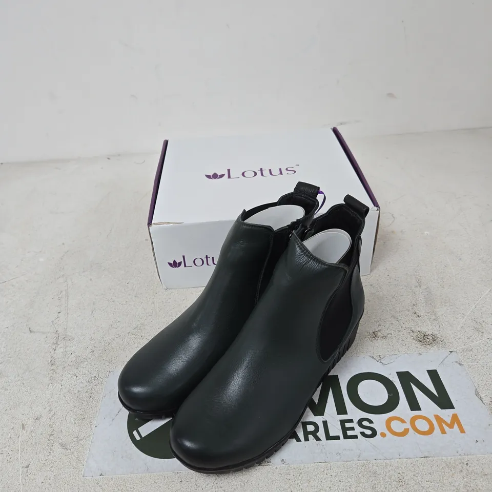 LOTUS DRESDEN ULB382 BLACK LEATHER CHELSEA BOOTS – UK 6 (EU 40)