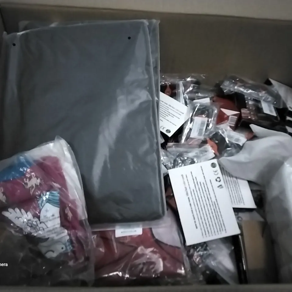 PALLET OF ASSORTED ITEMS INCLUDING VOOVA LAPTOP BAG, FABRIC INK, SHANKER GOLF BALLS, WELSH FLAGS, MENS BIB SHORTS, HAIR CHALK