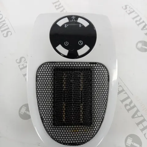 PLUG HEATER WITH ADJUSTABLE THERMOSTAT, TIMER & LED DISPLAY