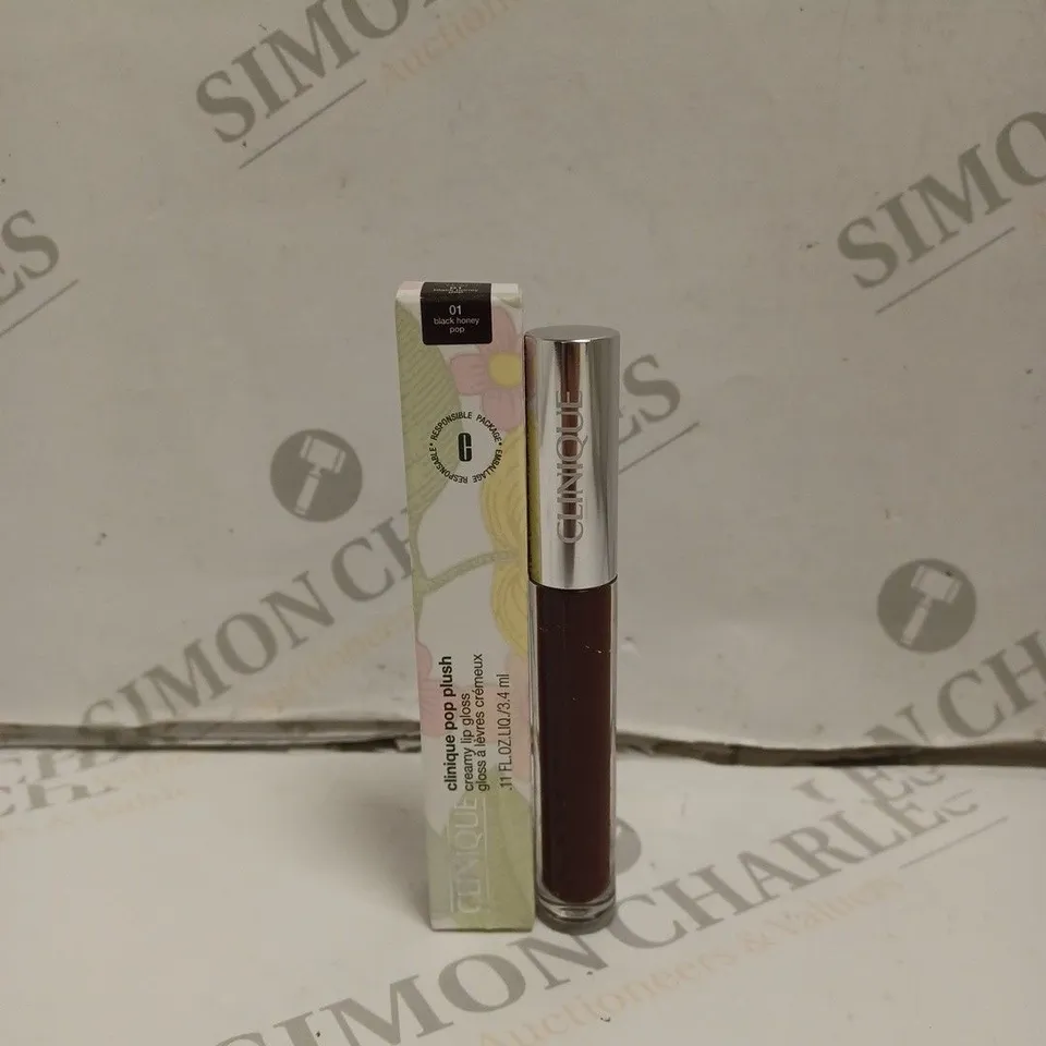 BOCED CLINIQUE POP PLUSH LIP GLOSS - 01 BLACK HONEY POP. 