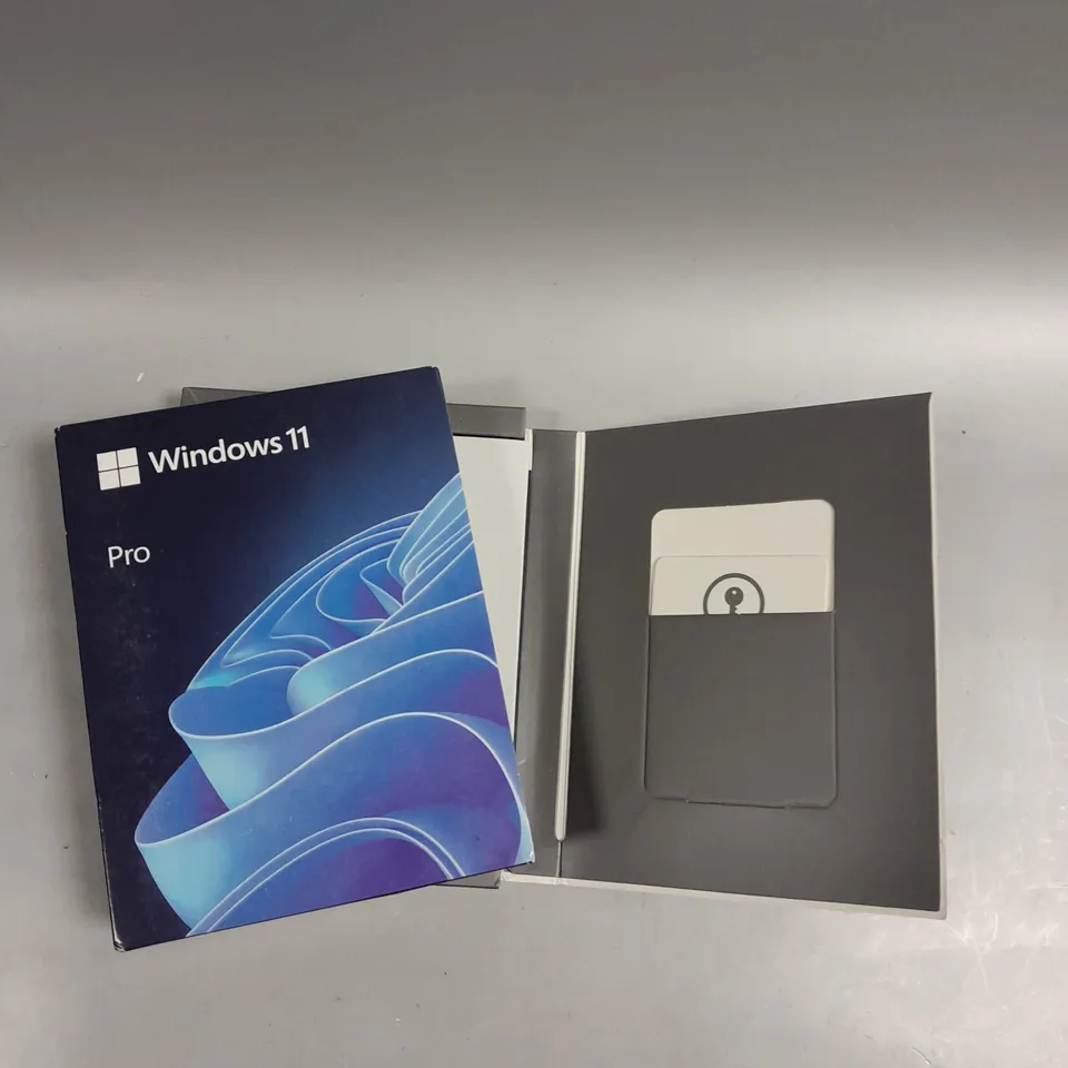 BOXED WINDOWS 11 PRO 64BIT OS