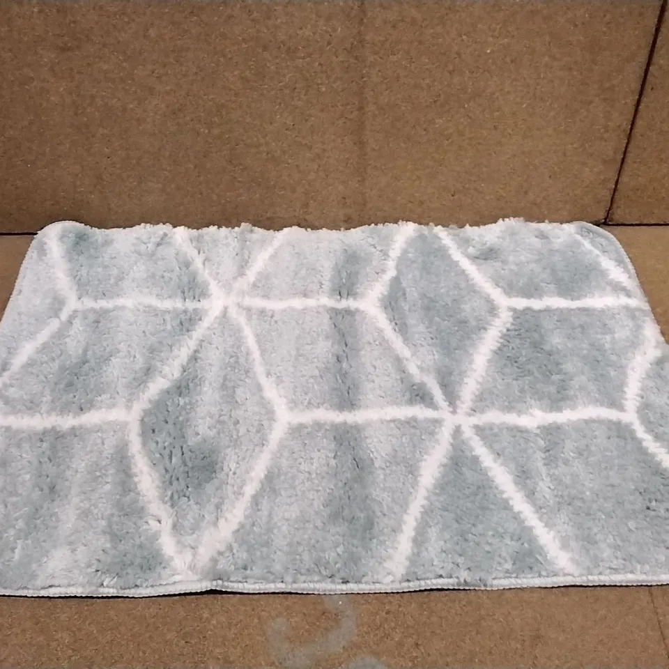 BRAND NEW PACO HOME 540 TURQUOISE BATH MAT SIZE 50CM X 80CM