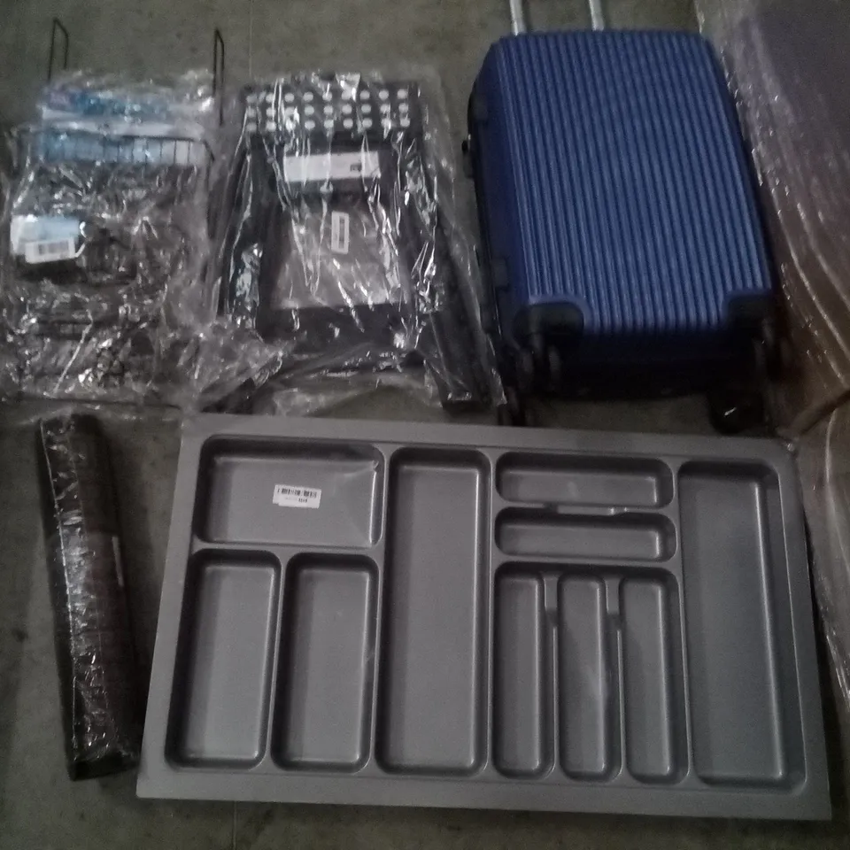 PALLET OF ASSORTED ITEMS INCLUDING BLUE SUITCASE, OVERDOOR SHOWER CADDY, DOORMAT STEP STOOL, CUTLERY ORGANISER, INDOOR PLAYGROUND 