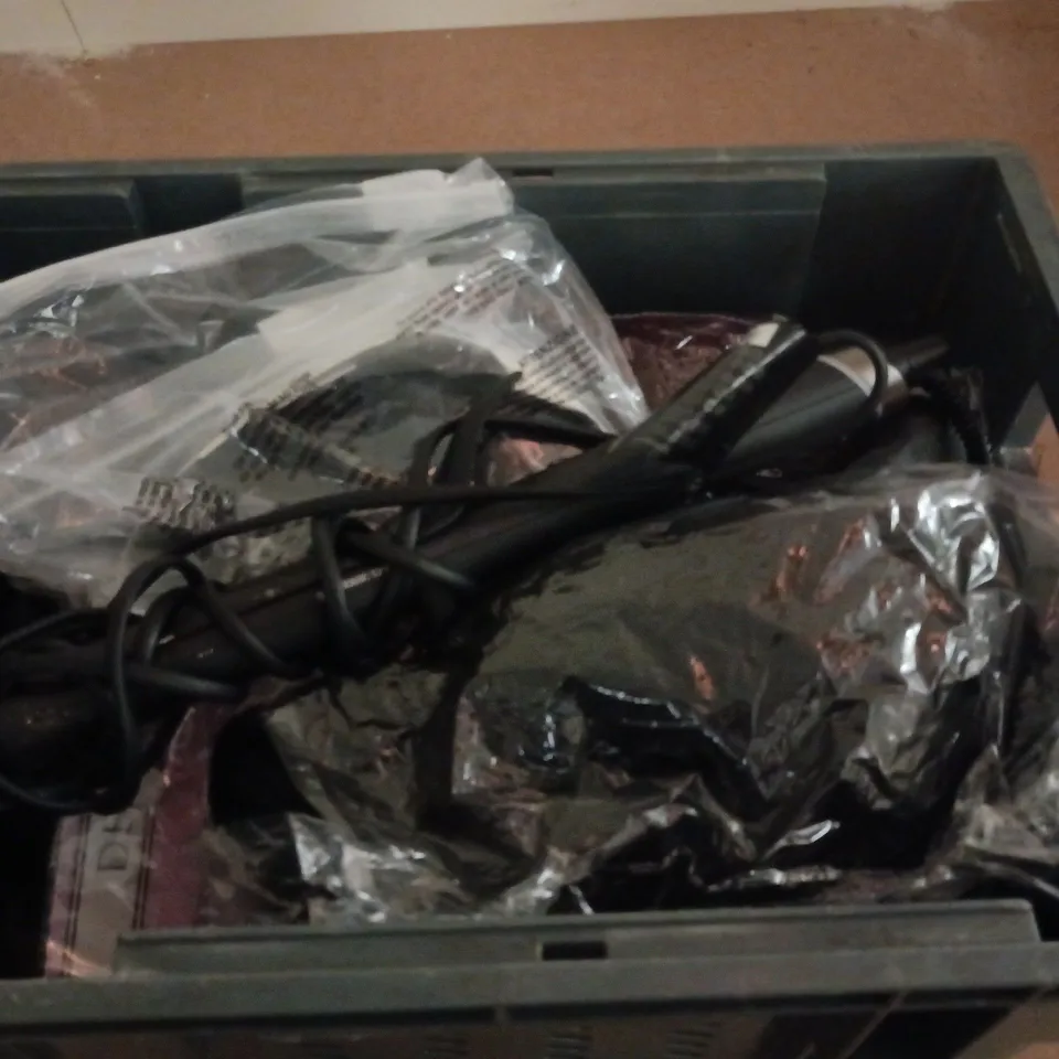 APPROXIMATELY 8 ASSORTED HAIR PRODUCTS TO INCLUDE WIGS, EXTENSIONS, GHD CHRONOS CURVE, ETC
