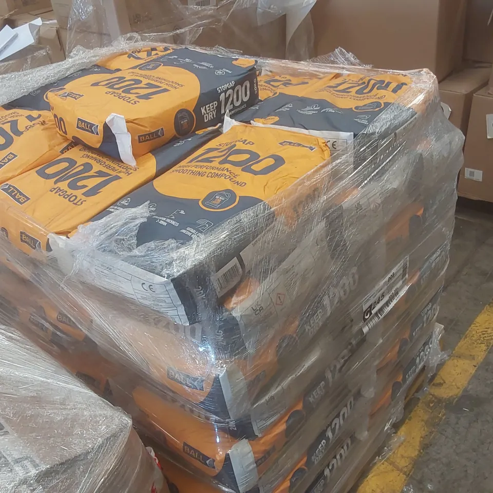 PALLET CONTAINING A VERY LARGE QUANTITY OF BALL STOPGAP 1200 HIGH PERFORMANCE SMOOTHING COMPOUND