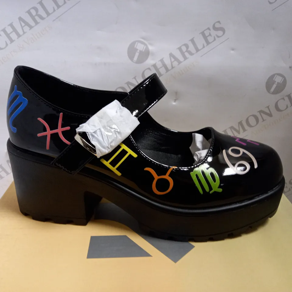 KOI VEGAN BLACK/PATENT GAMZEE TROLL MARY JANES - SIZE 5