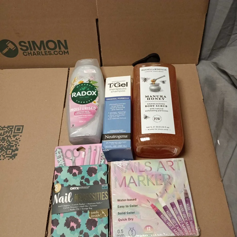 APPROXIMATELY 15 ASSORTED COSMETIC ITEMS TO INCLUDE RADOX, NEUTROGENA SHAMPOO, RUSSELL AND WINDSOR MANUKA HONEY BODY SCRUB, NAIL ART MARKERS ETC