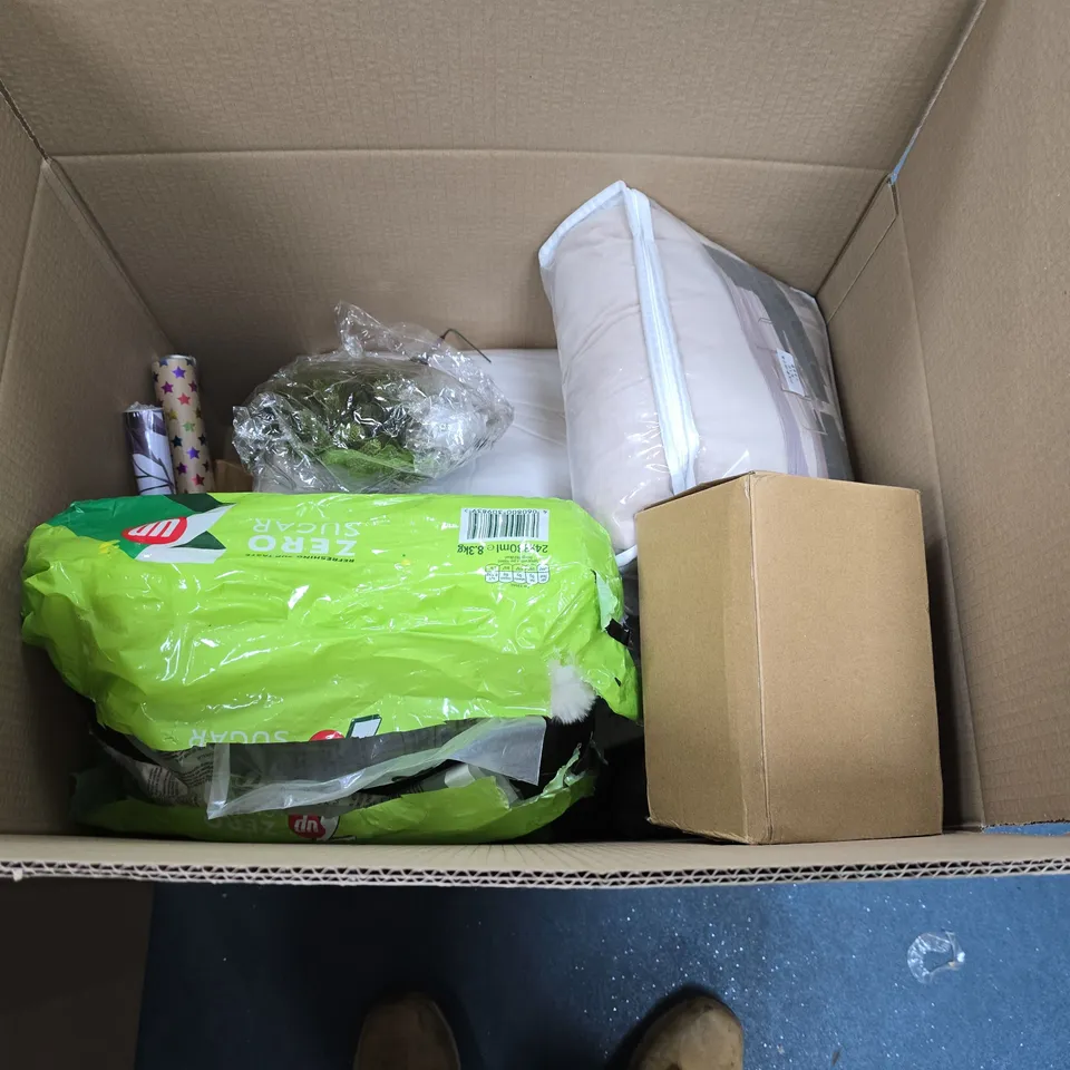 BOX OF APPROXIMATELY 15 ASSORTED HOUSEHOLD ITEMS TO INCLUDE FAUX ROSE TEDDY BEAR, PILLOWS AND OIL BOTTLE