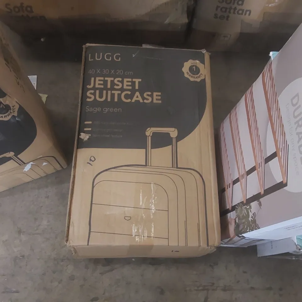 BOXED LUGG TRAVEL SUITCASE