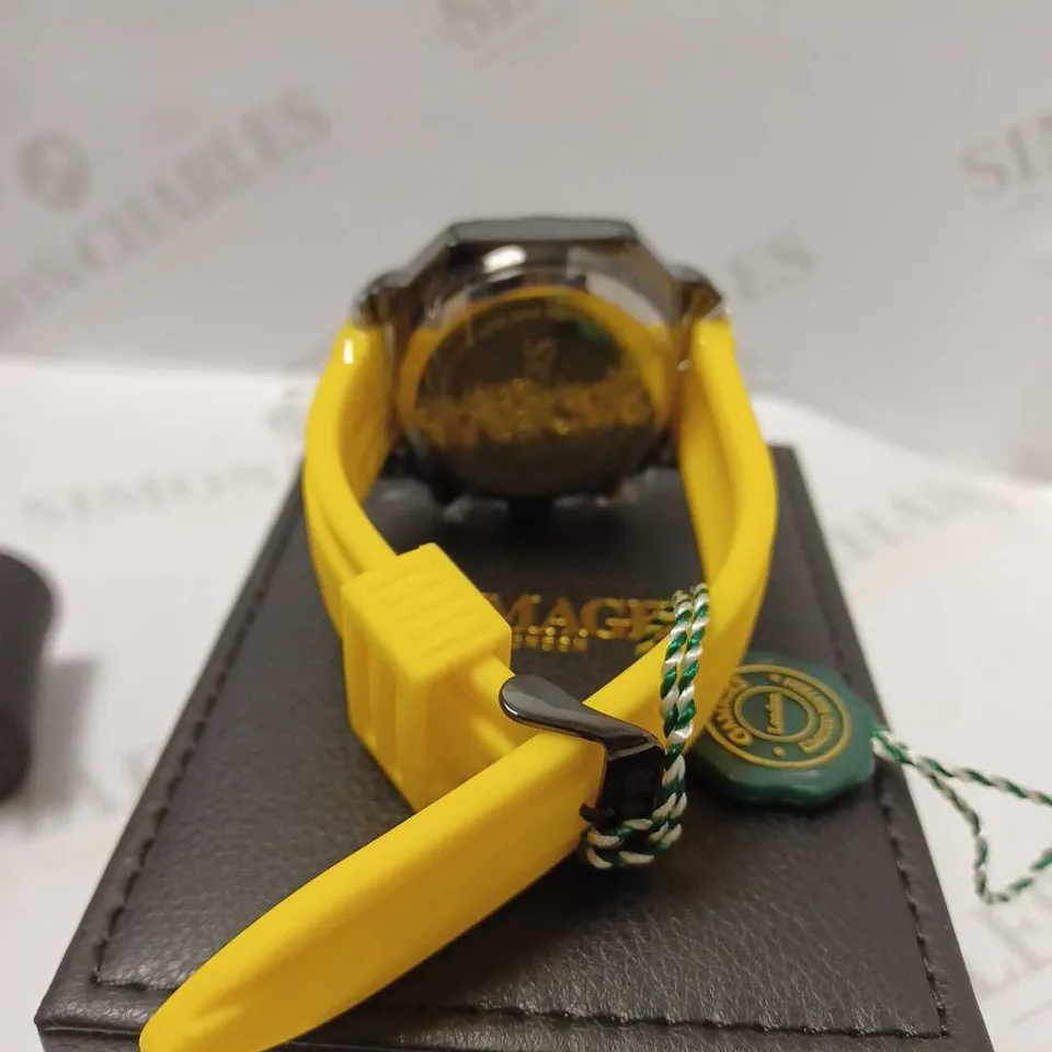 GAMAGES CONTEMPORARY YELLOW TRIPLE DATE DIAL AUTOMATIC RUBBER STRAP WRISTWATCH	