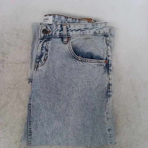 MOTEL JEANS IN LIGHT BLUE SIZE 30/32