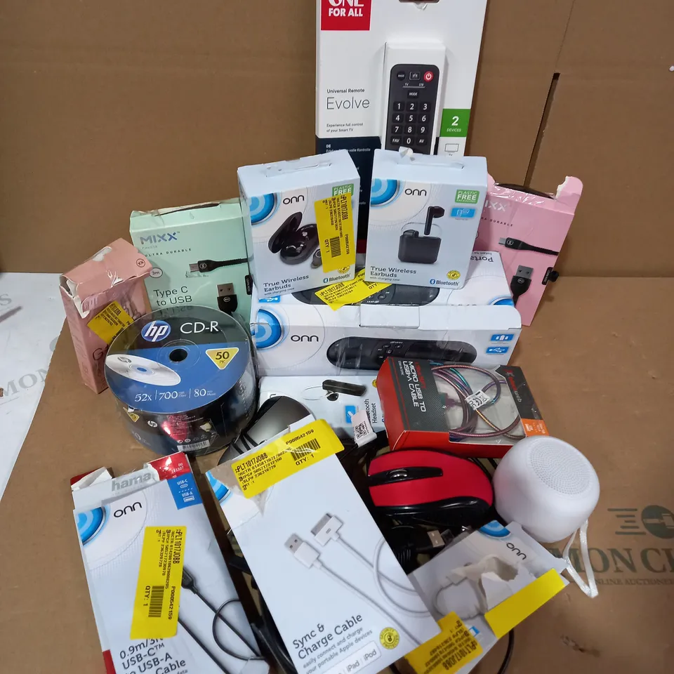 LOT OF APPROX. 20 X ITEMS TO INCLUDE JUICE JUMBO MARSHMALLOW PORTABLE BLUETOOTH SPEAKER, ONN PORTABLE BLUETOOTH SPEAKER, ONE FOR ALL EVOLVE UNIVERSAL REMOTE, BLACKWEB MICRO USB TO USB-A CABLE, MIXX TY