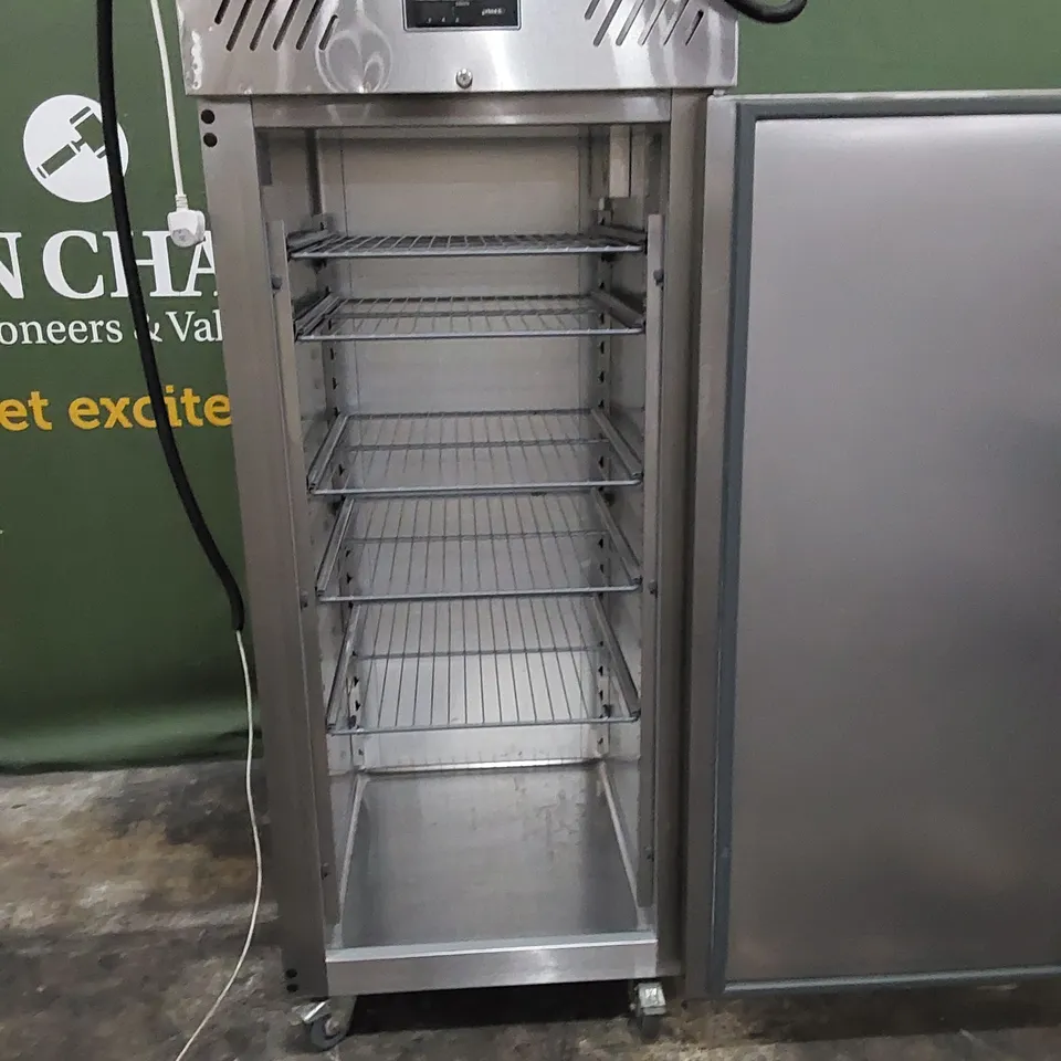 WILLIAMS HJ1SA R290 R1 SINGLE DOOR COMMERCIAL REFRIGERATOR 