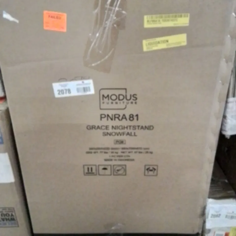 BOXED 3 DRAWER BEDSIDE TABLE