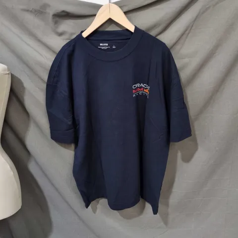 HOLLISTER NAVY T-SHIRT WITH ORACLE RED BULL RACING GRAPHIC – LARGE