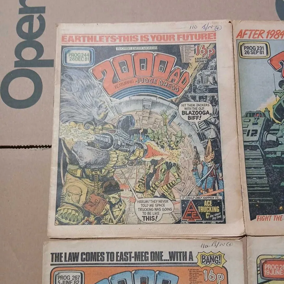 2000AD – SET OF 6 VINTAGE UK WEEKLY COMICS (1982)