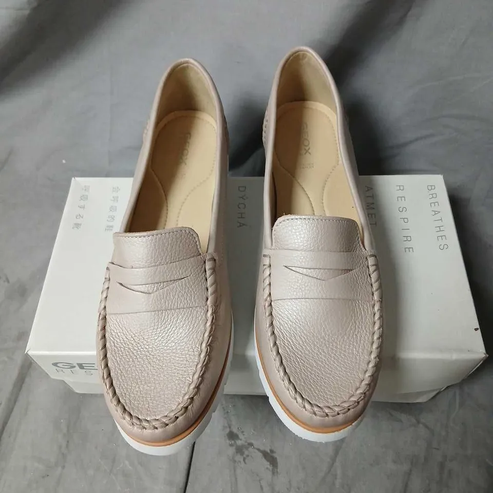 GEOX KOOKEAN 41 TAUPE LEATHER LOAFERS – WOMEN'S