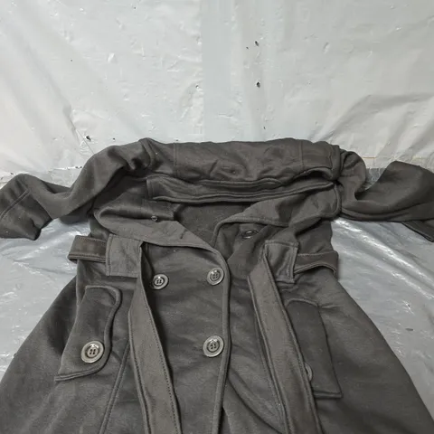 BOX OF APPROXIMATELY 20 ASSORTED UNBRANDED LARGE BUTTON BLACK JACKETS - SIZE MEDIUM