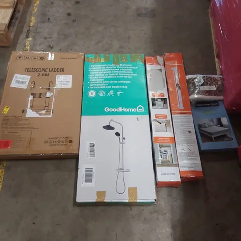 PALLET OF ASSORTED ITEMS INCLUDING: THERMOSTATIC MULTI-HEAD SHOWER, TELESCOPIC LADDER, RETRACTABLE SAFETY GATES ECT