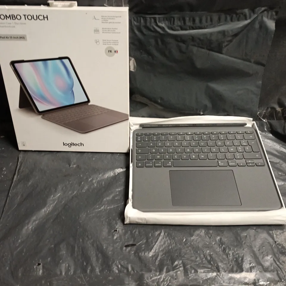 LOGITECH COMBO TOUCH KEYBOARD CASE FOR IPAD AIR 13 INCH M2 – SPACE GRAY FRENCH KEYBOARD