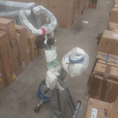 XTERRA FB150 FOLDING EXERCISE BIKE