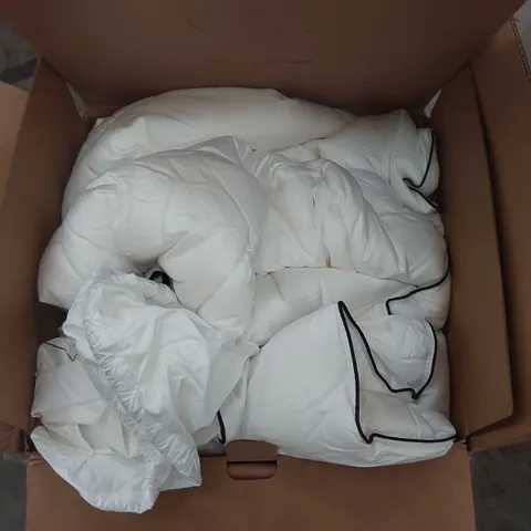 BOXED PANDA 'THE CLOUD' KING SIZE BAMBOO DUVET
