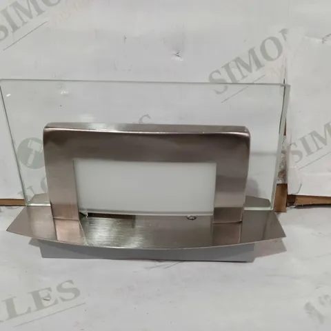 DAR LIGHTING LTD THOMAS SINGLE WALL BRACKET