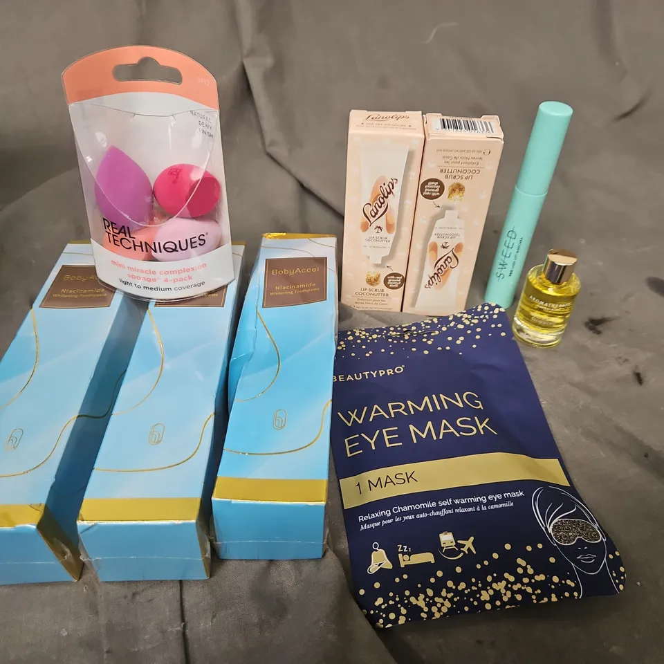 APPROXIMATEY 20 HEALTH AND BEAUTY PRODUCTS TO INCLUD - SWEED - BABYACCEL -SPONGE -WARMING FACE MASK - ETC