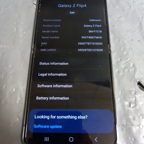 SAMSUNG GALAXY Z FLIP 4 SMARTPHONE