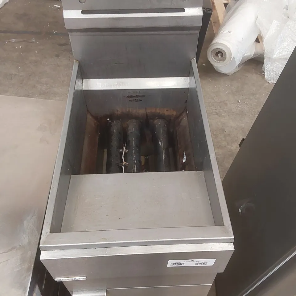 HOBART COMMERCIAL SINGLE TANK TWIN BASKET FRYER GAS