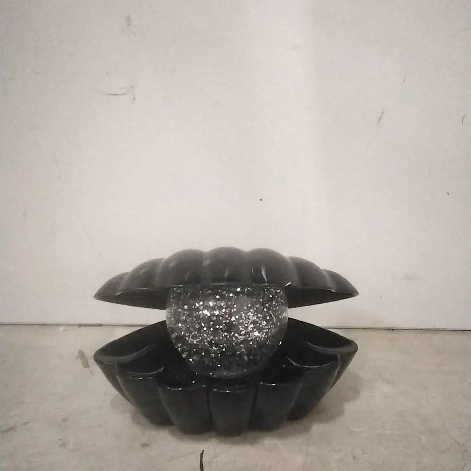 BOXED SENSE AROMA SEA SHELL LED COLOUR CHANGING LAMP (BLACK)
