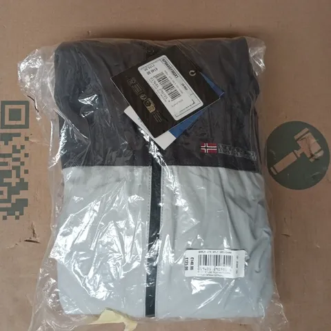 BAGGED NAPAPIJRI JACKET IN LIGHT GREY/GREY SIZE XL