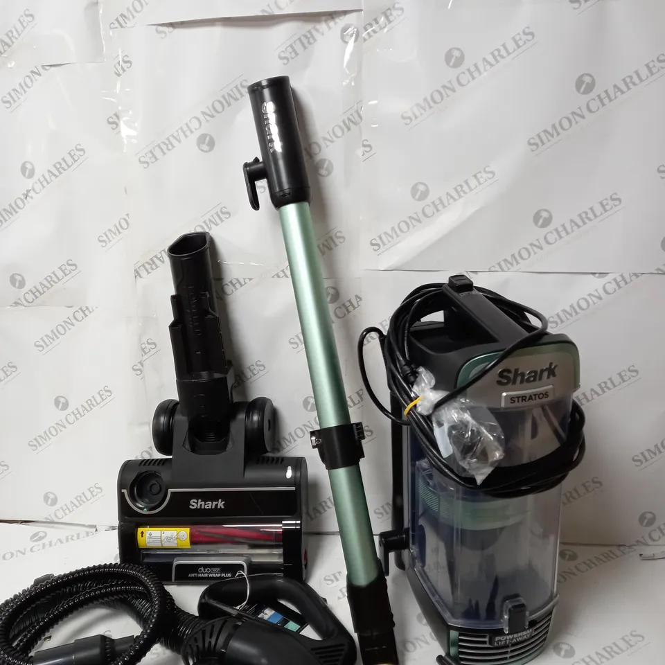 SHARK STRATOS UPRIGHT VACCUM CLEANER
