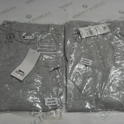LOT OF 2 SLAZENGER GREY T-SHIRTS - M & L
