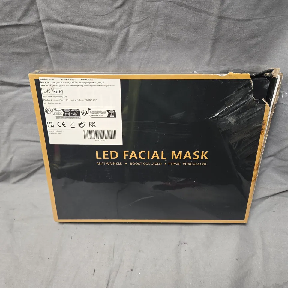 LED FACIAL MASK – BOXED