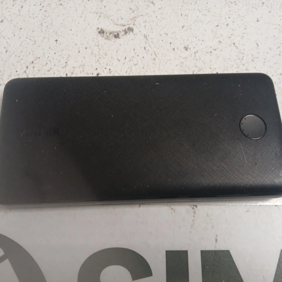 ANKER POWERBANK